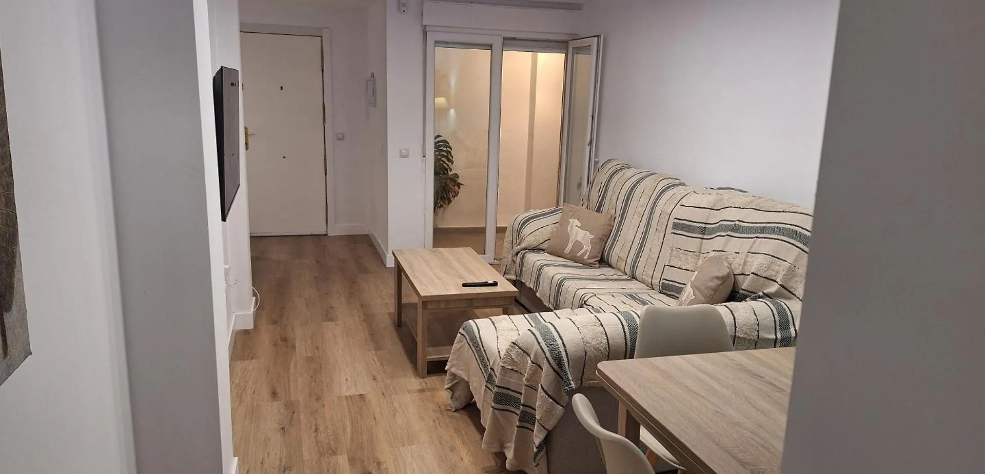 Piso Centrico Apartment La Linea de la Concepcion Spain